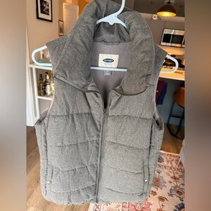 Old Navy Gray Puffer Vest